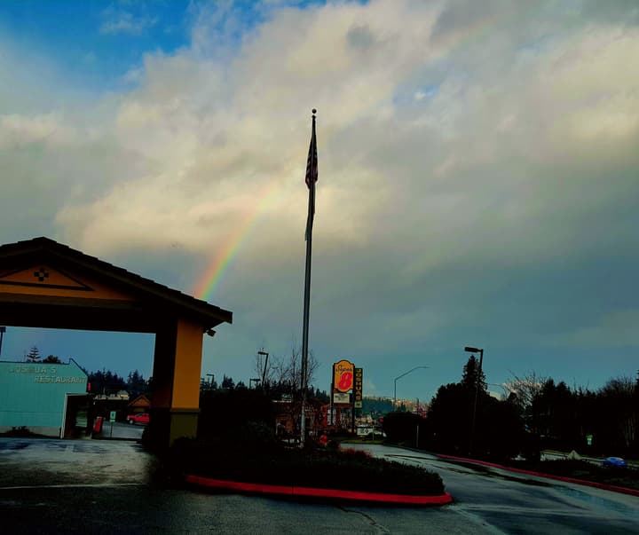 Super 8 by Wyndham Port Angeles at Olympic National Park
