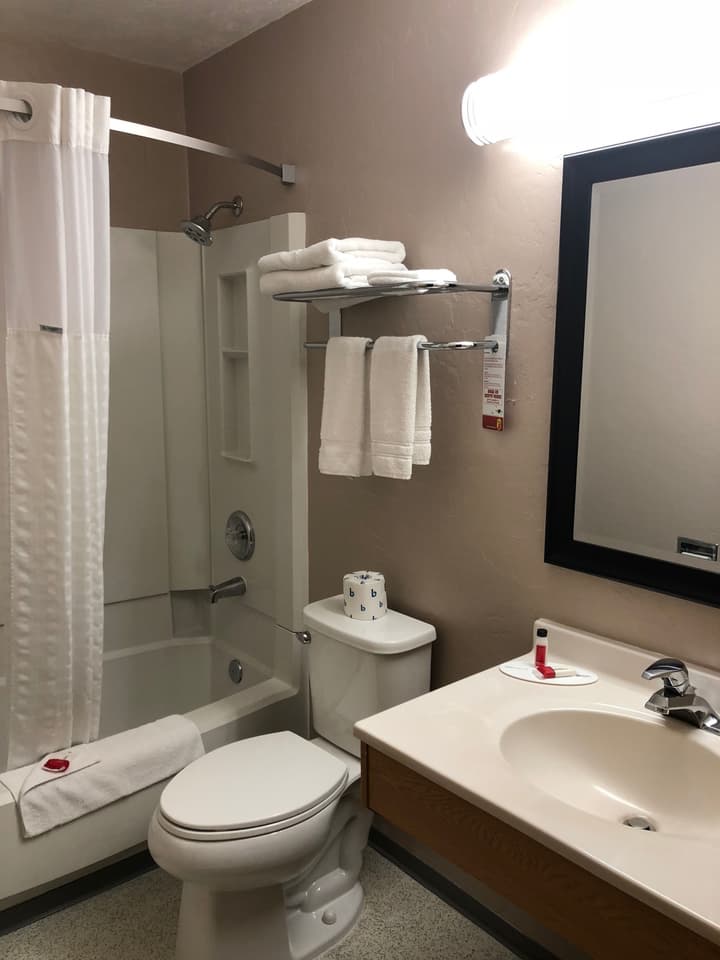 Super 8 by Wyndham Port Angeles at Olympic National Park
