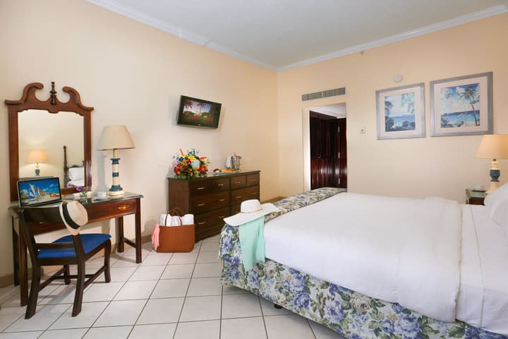 Breezes Resort Bahamas All Inclusive
