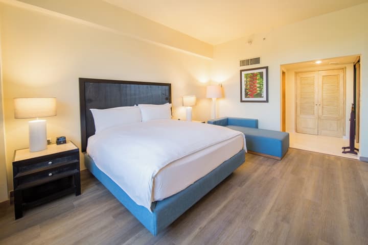 Real InterContinental San Salvador at Metrocentro Mall by IHG