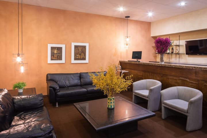 Rojas All Suites Hotel