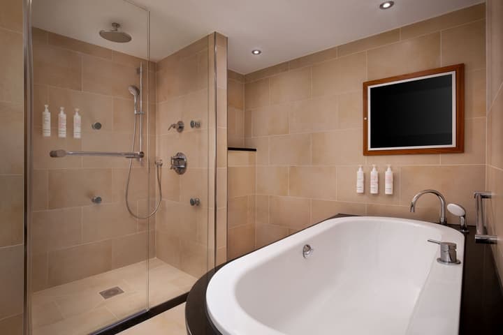 Paris Marriott Rive Gauche Hotel & Conference Center