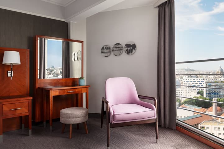 Paris Marriott Rive Gauche Hotel & Conference Center