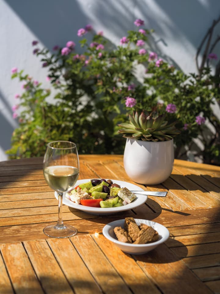 Rhenia Mykonos Hotel & Bungalows