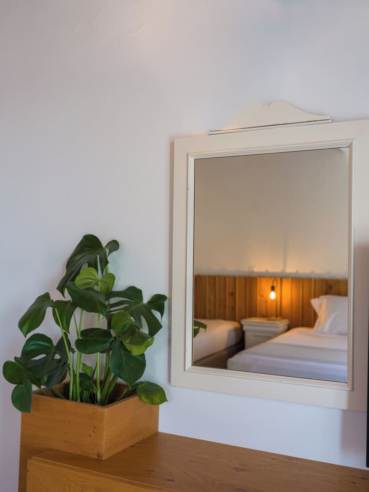 Rhenia Mykonos Hotel & Bungalows