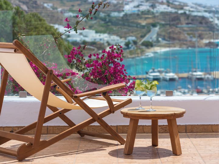 Rhenia Mykonos Hotel & Bungalows