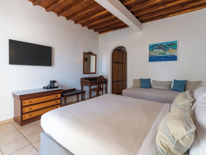 Rhenia Mykonos Hotel & Bungalows
