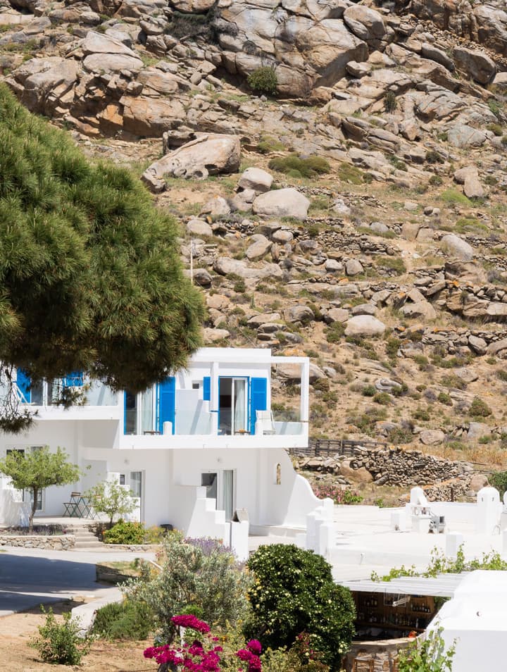 Rhenia Mykonos Hotel & Bungalows