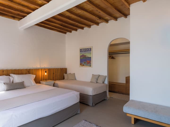 Rhenia Mykonos Hotel & Bungalows