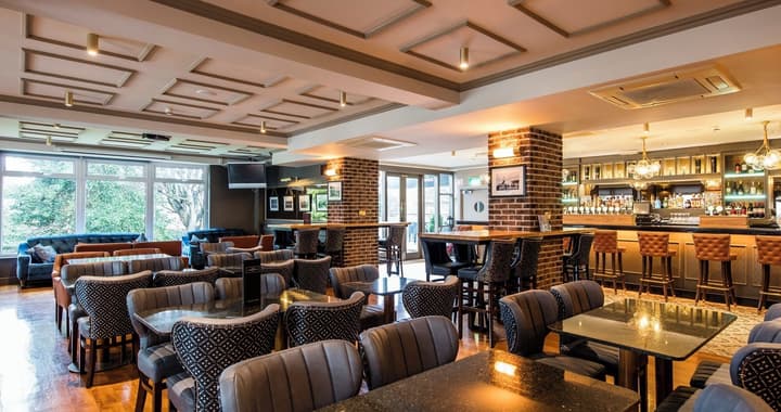 The Sandymount Hotel