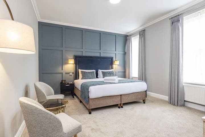 The Sandymount Hotel