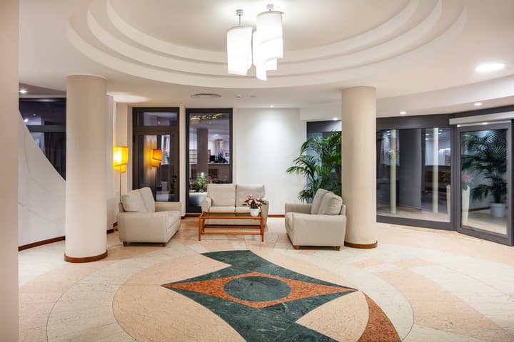Hotel Carlo Felice