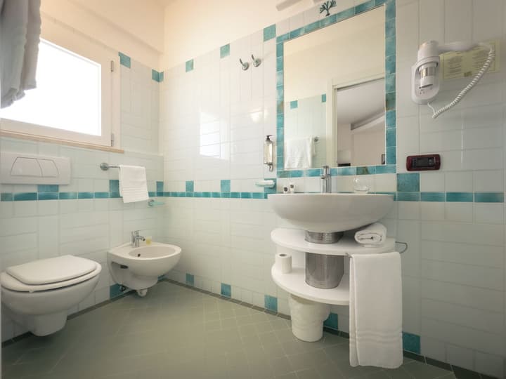 Hotel Carlo Felice