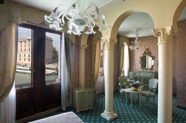 Hotel Carlton on the Grand Canal