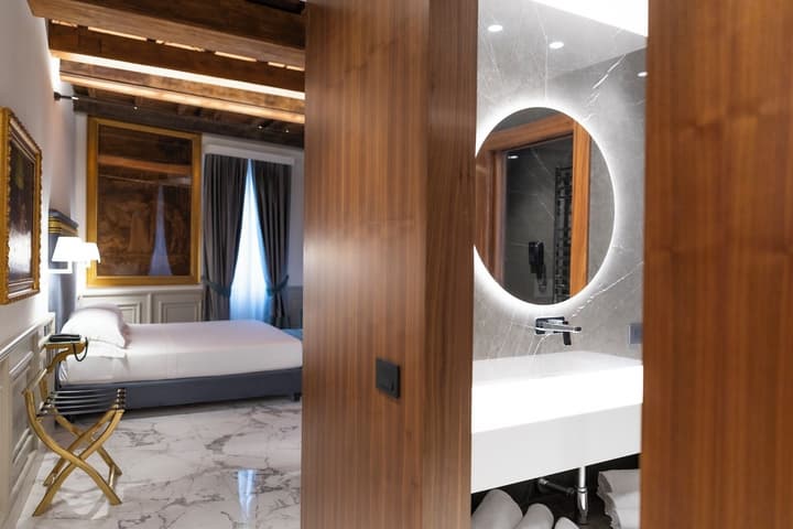 Valadier Hotel