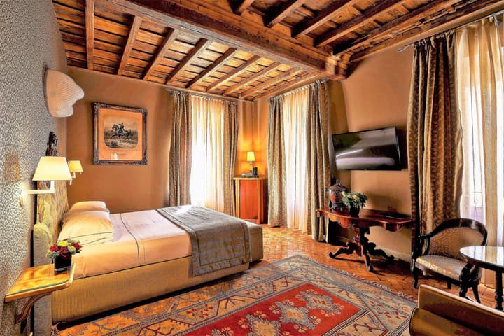 Valadier Hotel