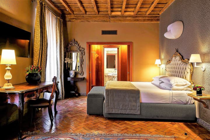 Valadier Hotel