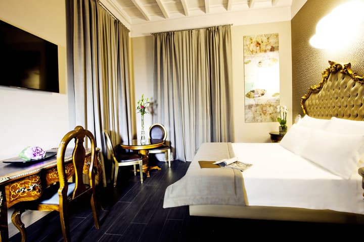 Valadier Hotel
