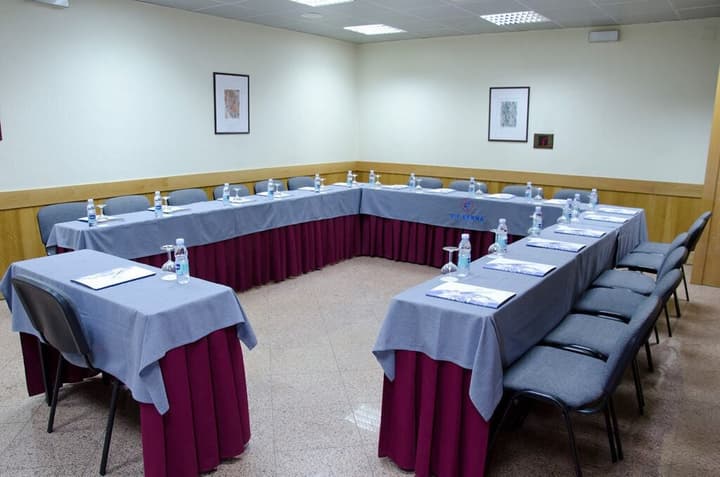 VIP Inn Berna Hotel