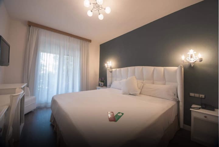 Hotel Los Angeles, Granada