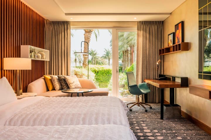 Le Meridien Dubai Hotel & Conference Centre