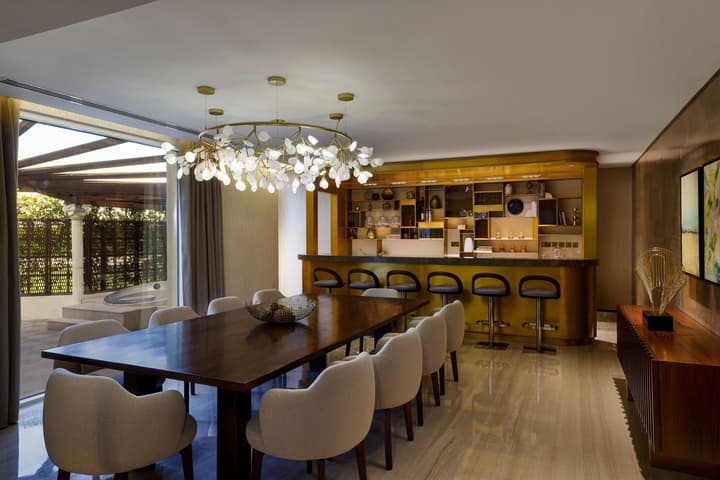 Le Meridien Dubai Hotel & Conference Centre
