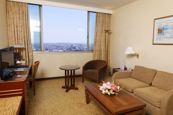 Carlton Hotel