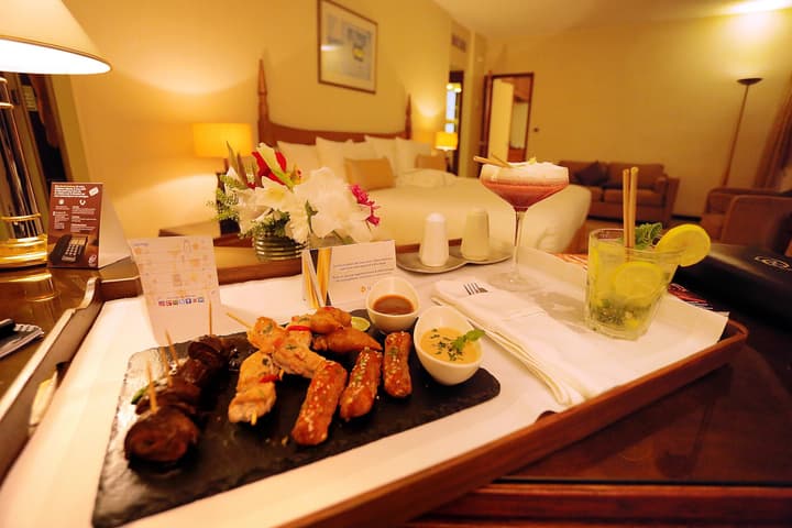Carlton Hotel