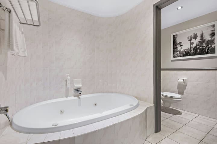 Protea Hotel by Marriott Johannesburg Balalaika Sandton
