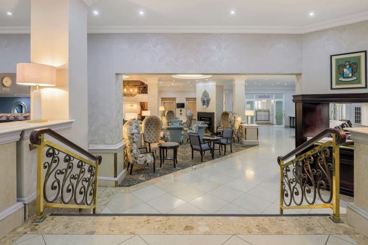Protea Hotel by Marriott Johannesburg Balalaika Sandton