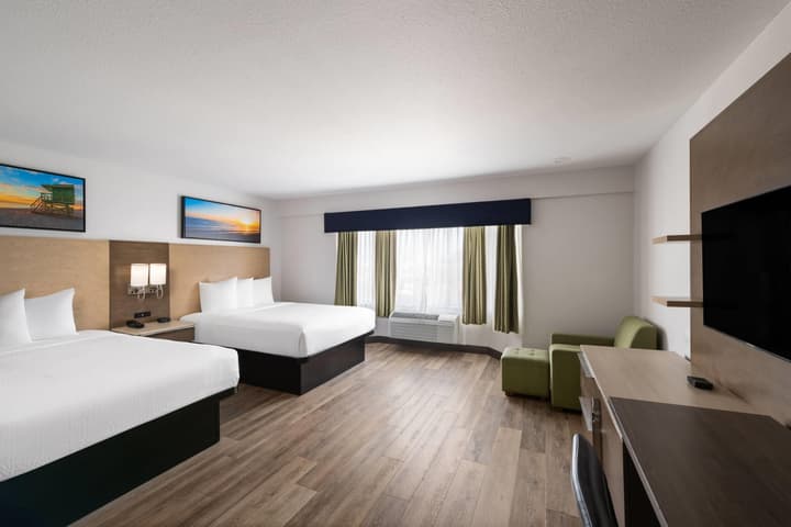 Days Inn by Wyndham Monterey Downtown