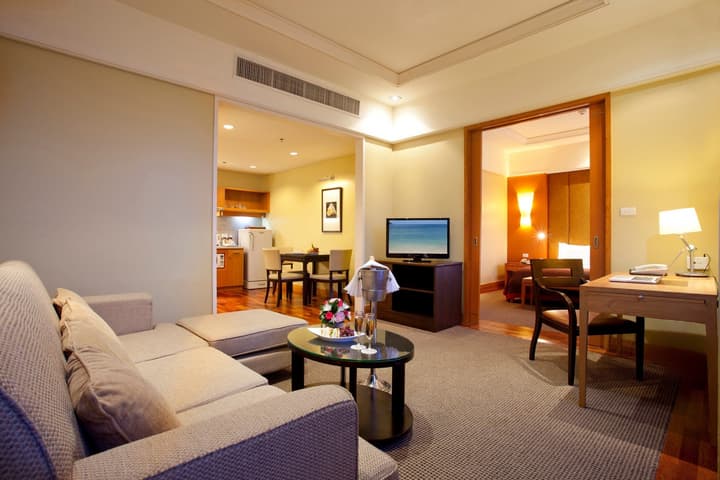 Centara Hotel Hat Yai