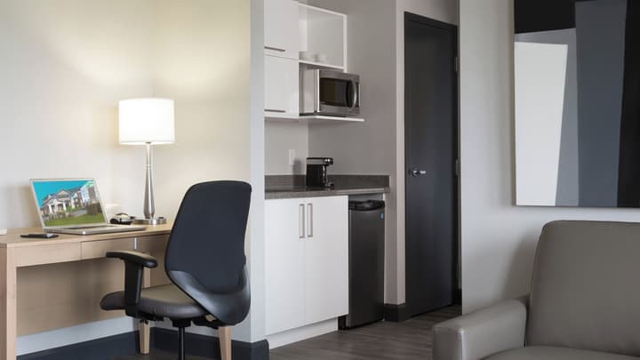 Holiday Inn Express Quebec City - Sainte Foy by IHG
