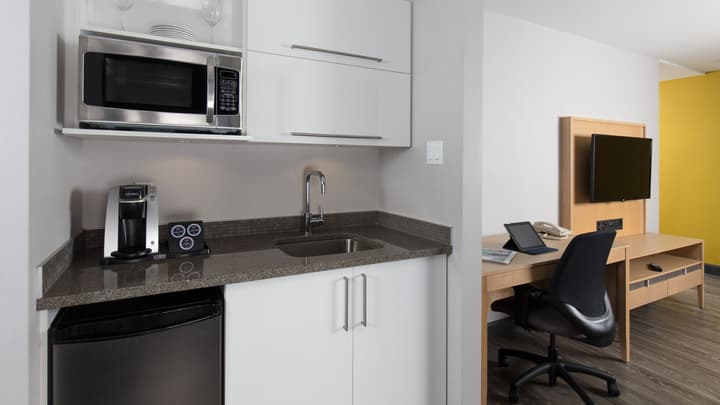 Holiday Inn Express Quebec City - Sainte Foy by IHG
