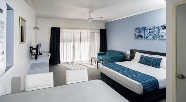 The Beach Motel Hervey Bay