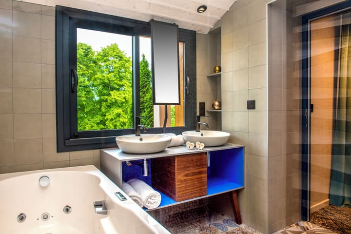 Les Tresoms Lake and Spa Resort