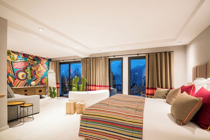 Les Tresoms Lake and Spa Resort