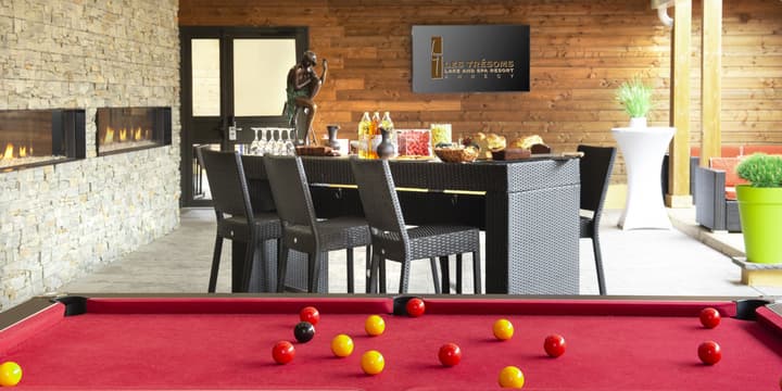 Les Tresoms Lake and Spa Resort
