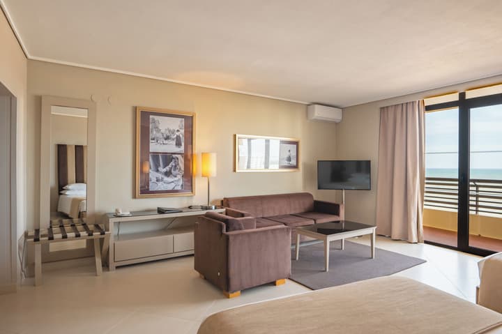 Vila Gale Ampalius Resort Hotel