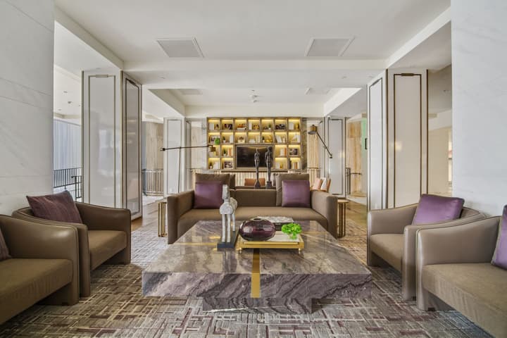Sheraton Universal Hotel