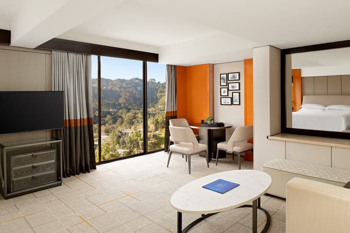 Sheraton Universal Hotel