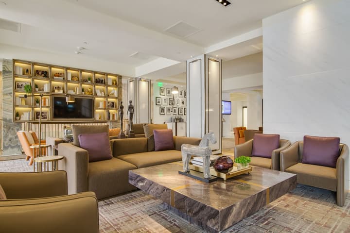 Sheraton Universal Hotel