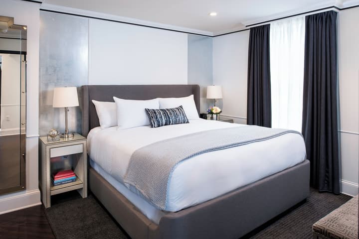 Phoenix Park Hotel
