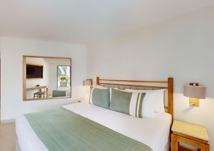 Park Royal Beach Acapulco - All Inclusive