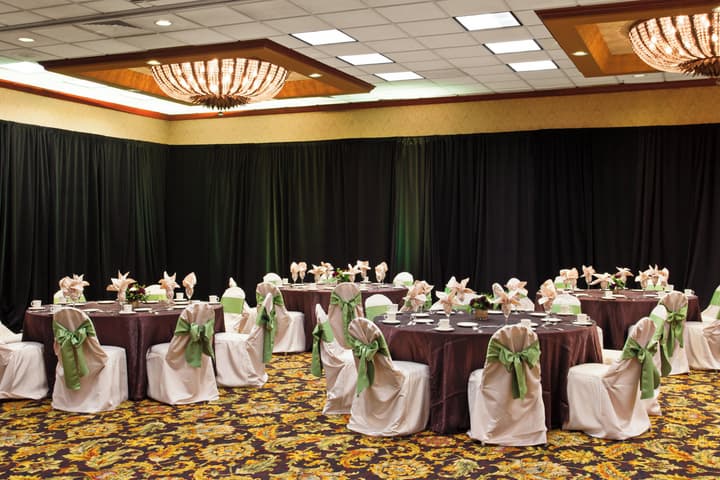Holiday Inn Sacramento Downtown-Arena by IHG