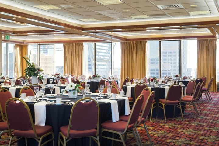 Holiday Inn Sacramento Downtown-Arena by IHG