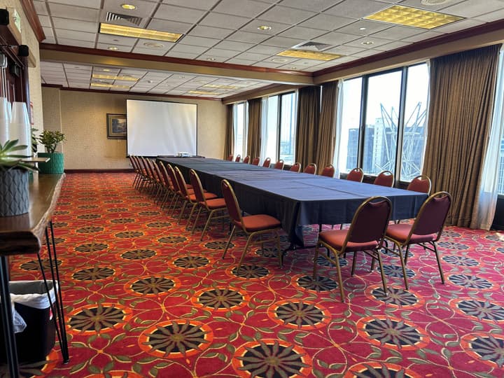Holiday Inn Sacramento Downtown-Arena by IHG