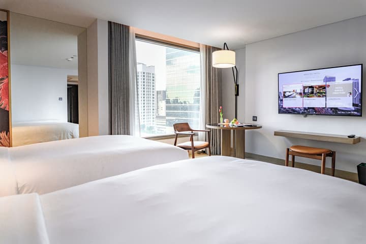 Montien Hotel Surawong Bangkok