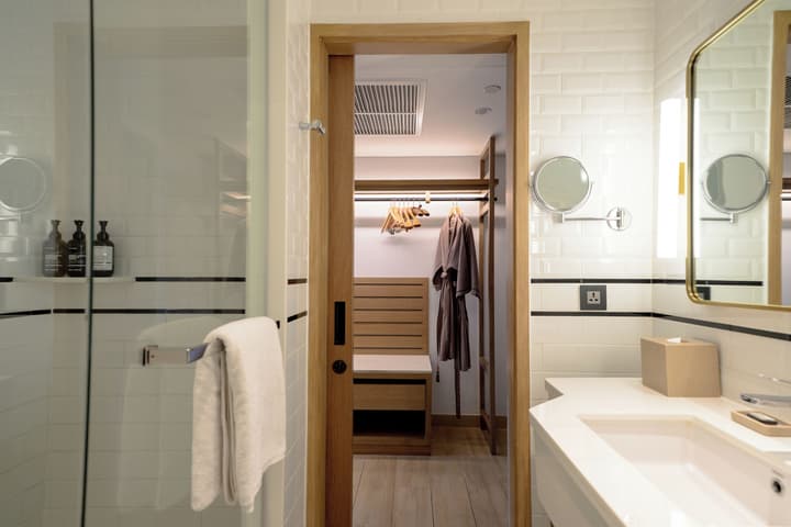 Montien Hotel Surawong Bangkok