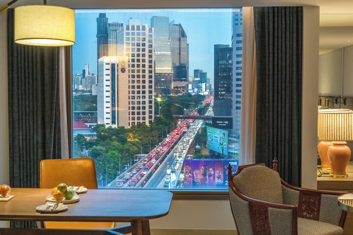 Montien Hotel Surawong Bangkok
